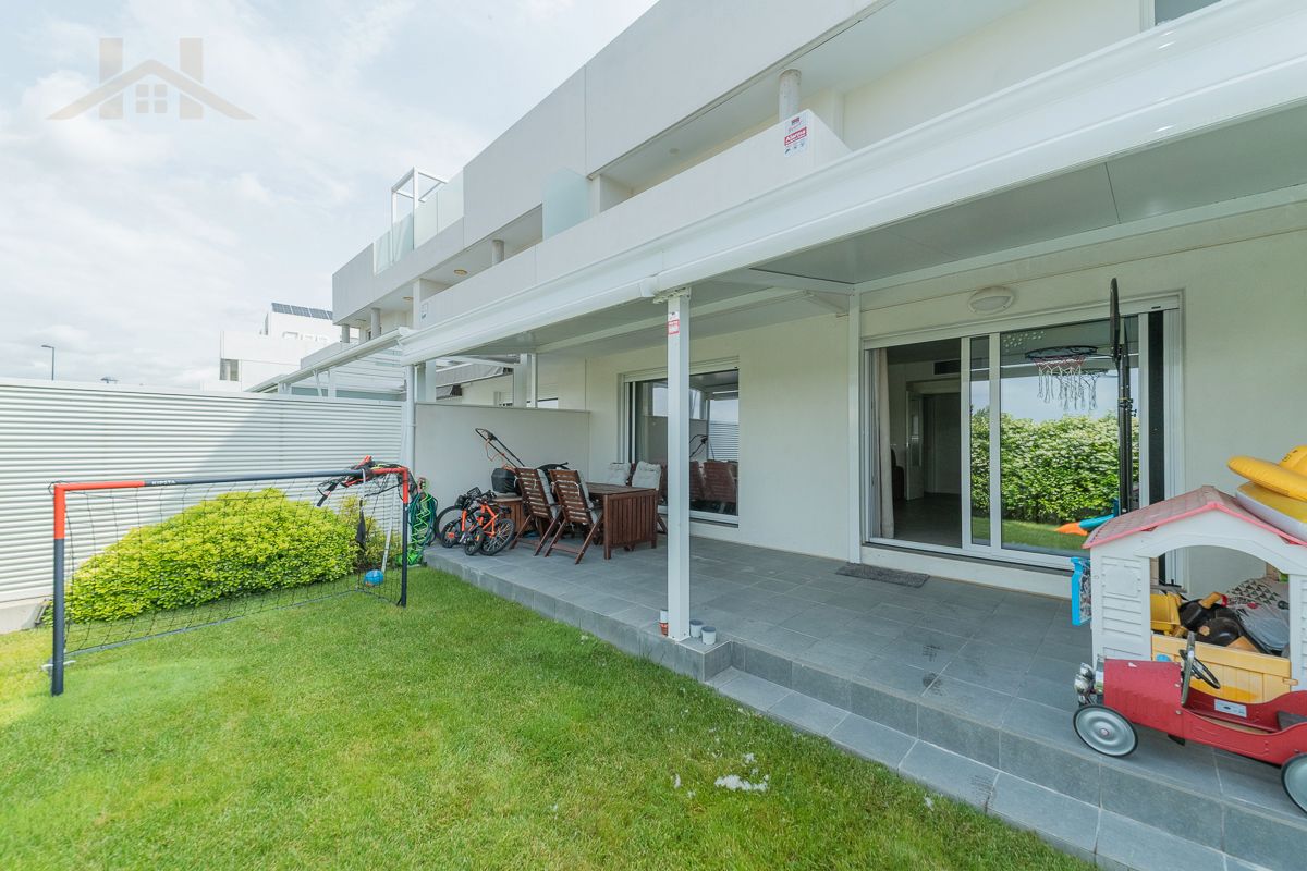 Terrace of Single-family semi-detached for sale in Tres Cantos  with Air Conditioner, Heating and Private garden