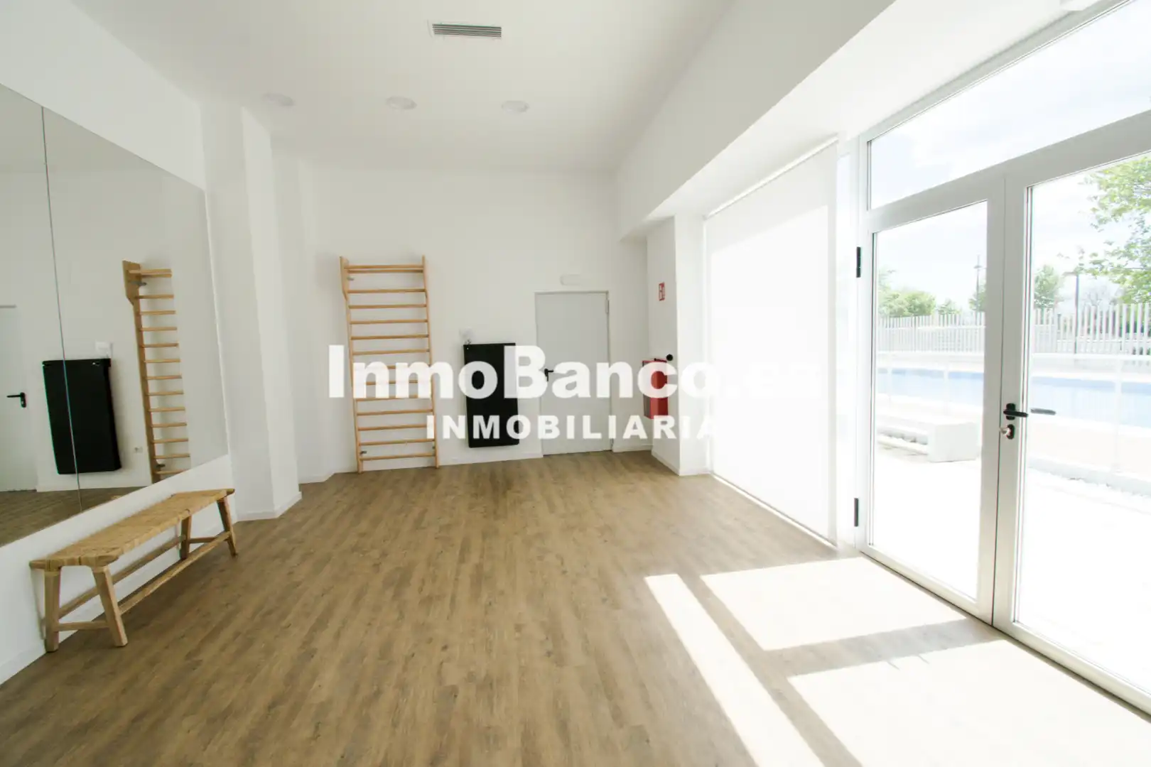 Flat for rent in Valencia  with Air Conditioner, Heating and Storage room