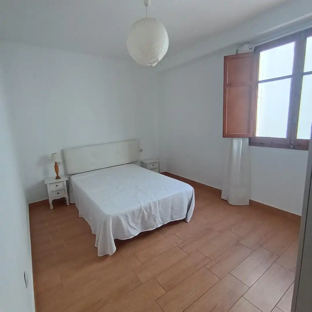 Habitación de Piso de alquiler en Vila-real con Amueblado y Balcón