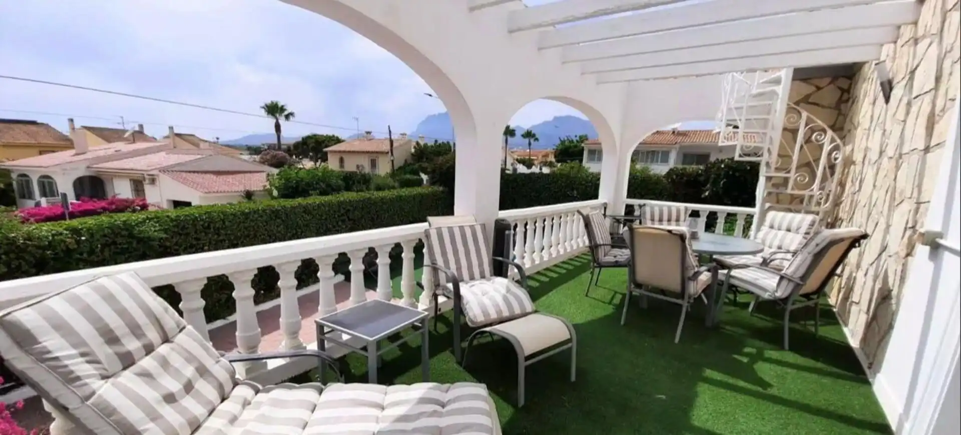 Apartamento en venta en Pueblo - Urbanizaciones