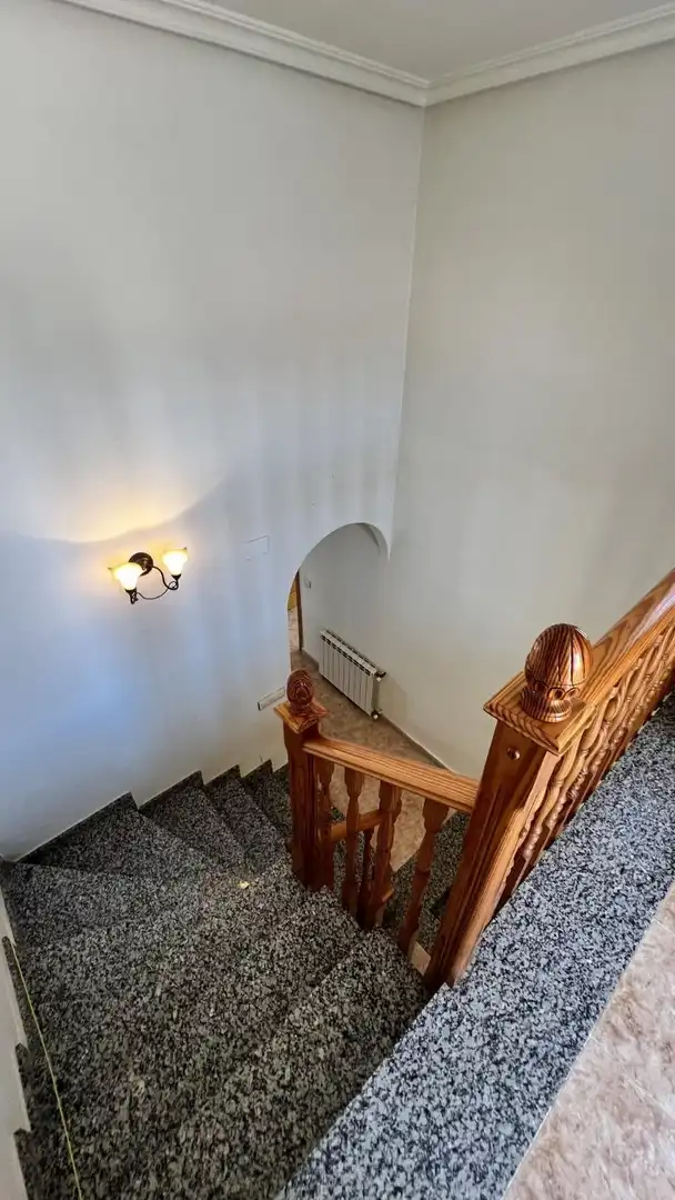 Casa adosada en venta en Torrevieja con Aire acondicionado, Jardín privado y Terraza