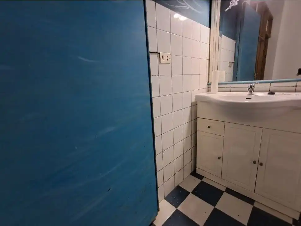 Local comercial en venta en Fray Luis de Leon 18, imagen 3