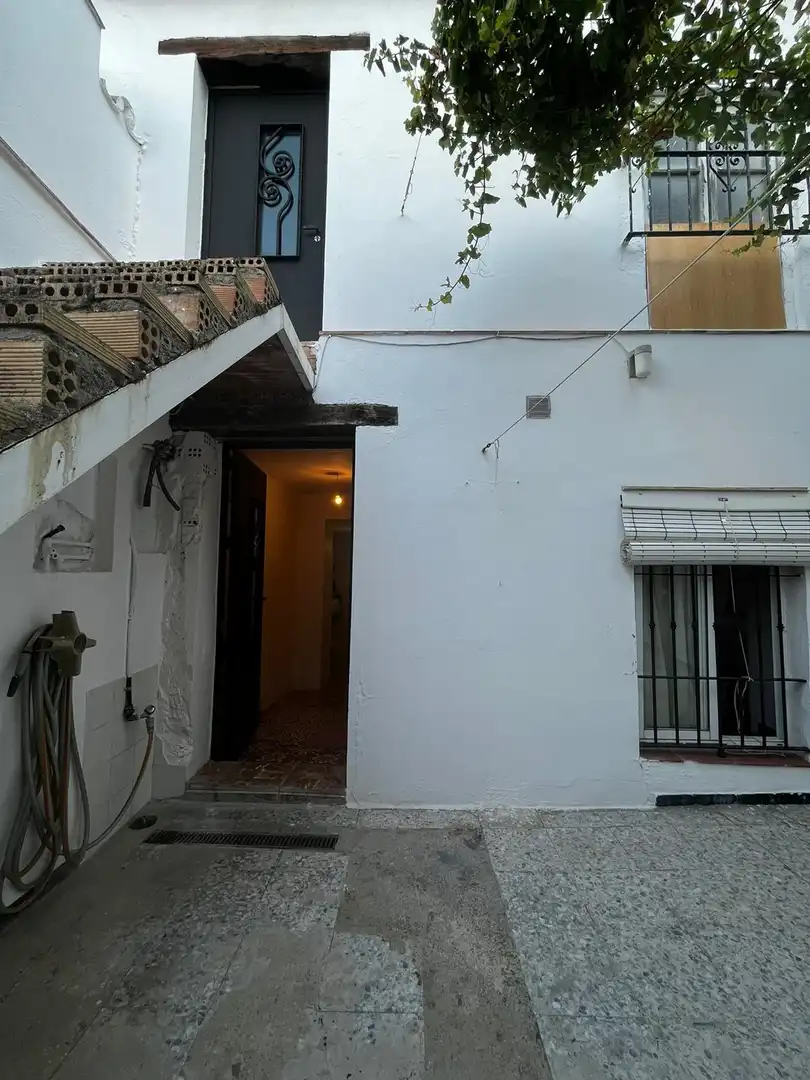 Exterior view of Houses for sale in Morón de la Frontera