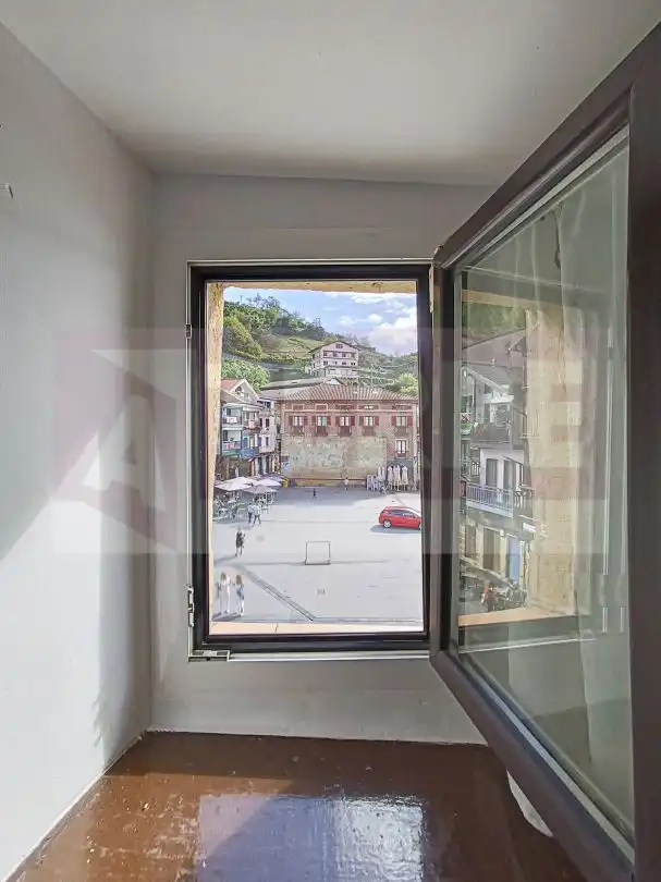Vista exterior de Piso en venta en Pasaia, Gipuzkoa