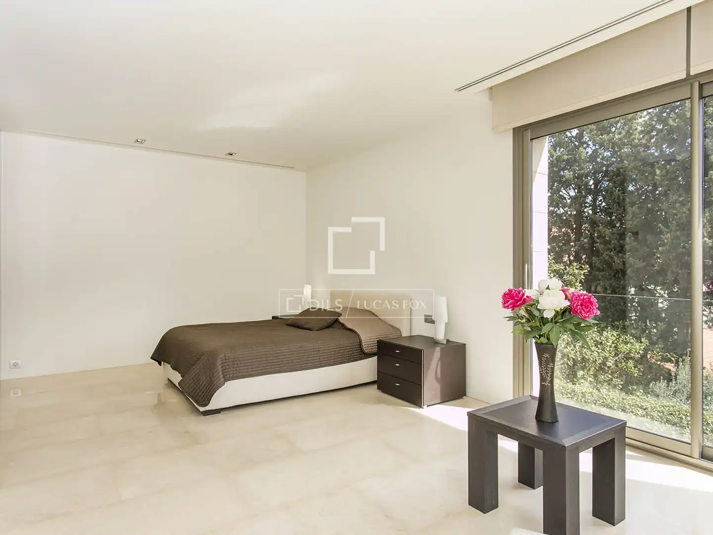 Dormitori de Casa o xalet en venda en Barcelona amb Aire condicionat, Calefacció i Jardí privat