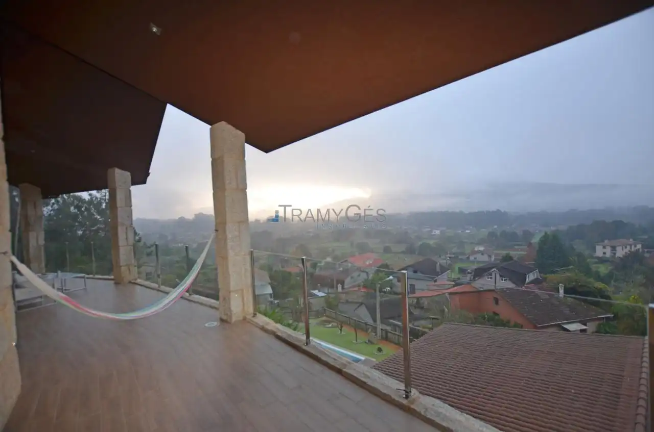 Terraza de Casa o chalet en venta en Tui con Calefacción, Jardín privado y Terraza
