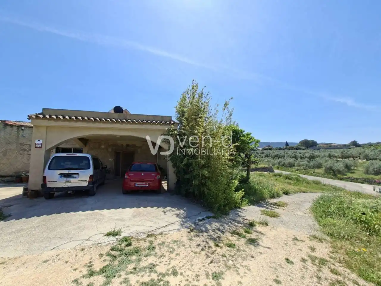 Country house zum Verkauf in Enguera mit Klimaanlage, Heizung und Privatgarten