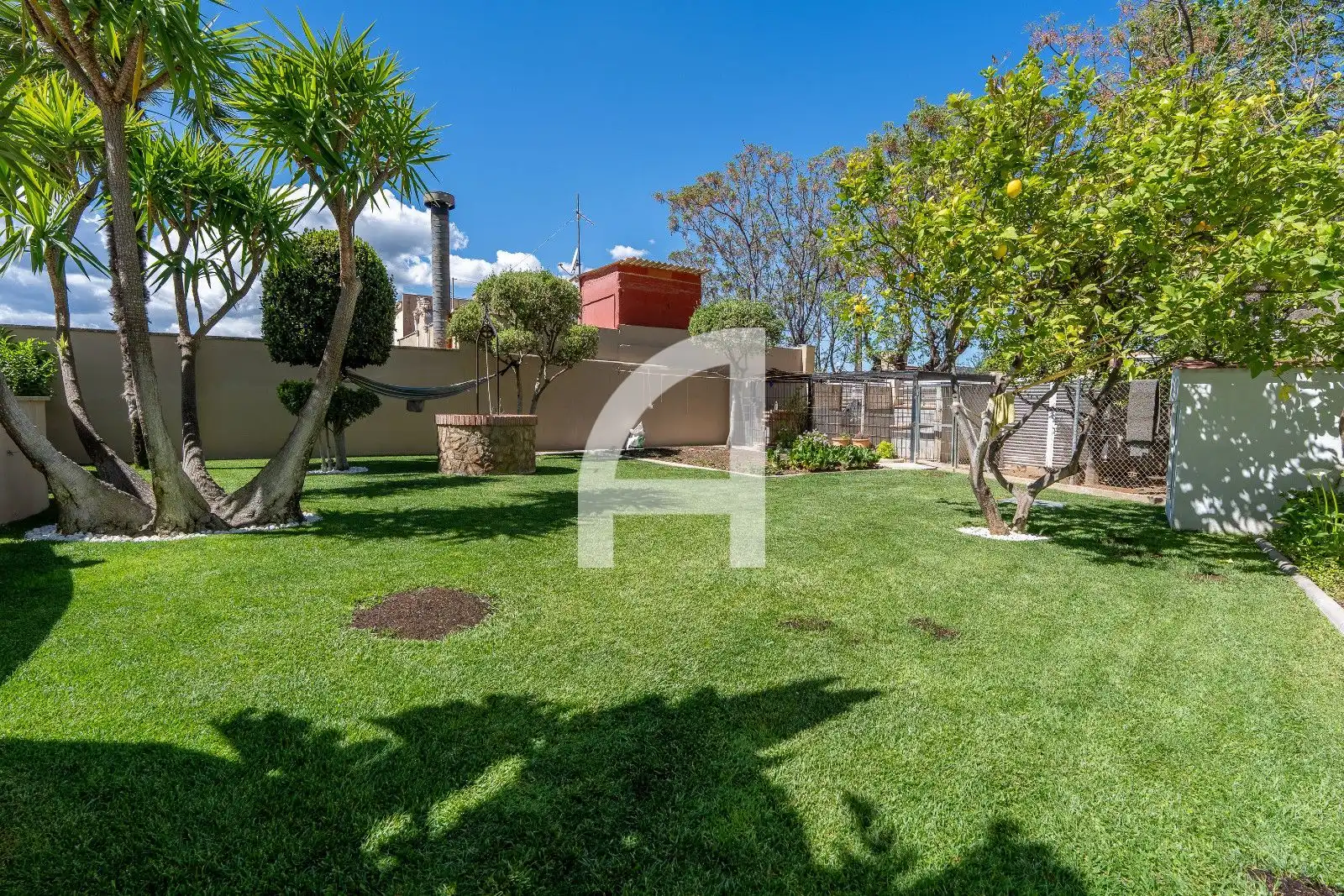 Jardí de Casa o xalet en venda en Molins de Rei amb Aire condicionat, Calefacció i Terrassa