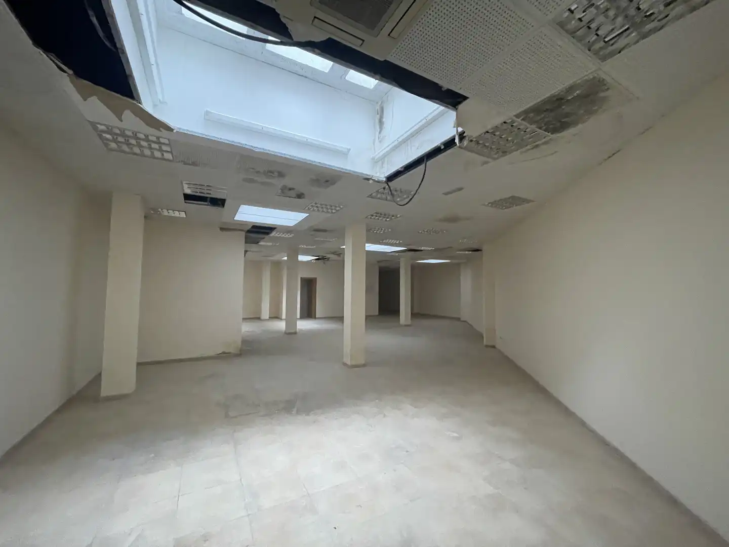 Ufficio con ascensore in vendita a Passeig de Pere III