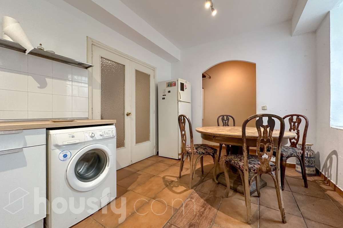 Cocina de Piso en venta en  Madrid Capital con Terraza