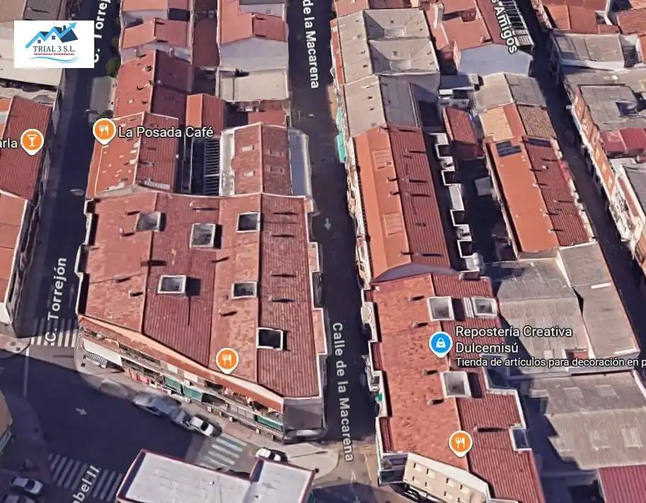 Piso en venta en Calle MACARENA