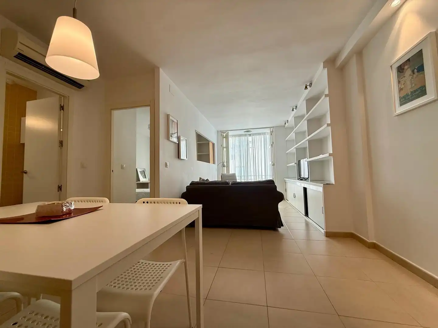 Flat for rent in Calle de Fernán Sánchez de Tovar, Cruz Roja