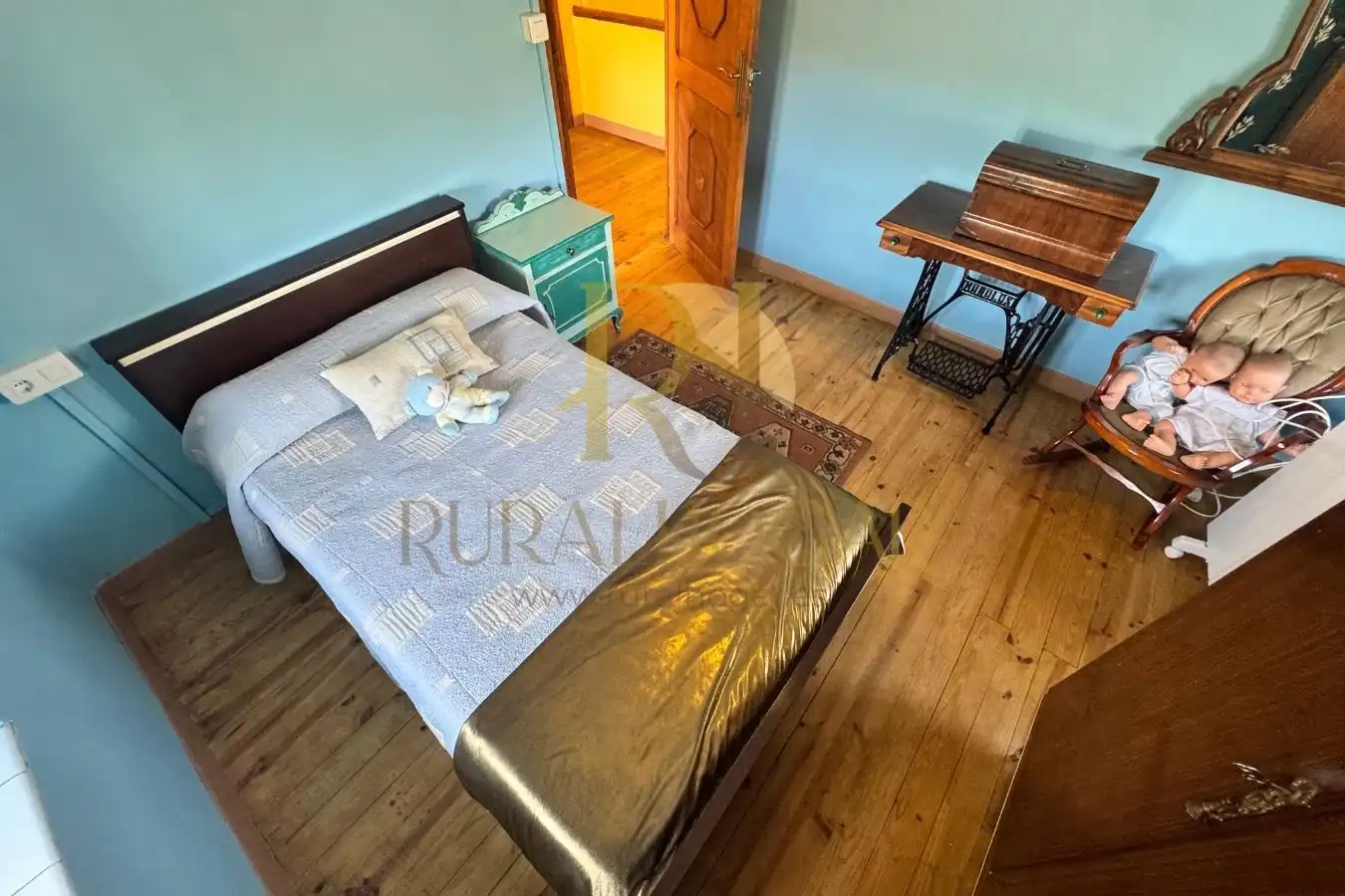 Habitación de Casa o chalet en venta en Gradefes con Calefacción, Parquet y Amueblado