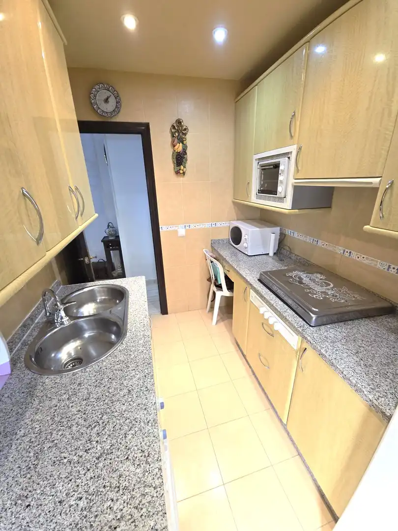 Cocina de Piso de alquiler en Cáceres con Aire acondicionado y Amueblado