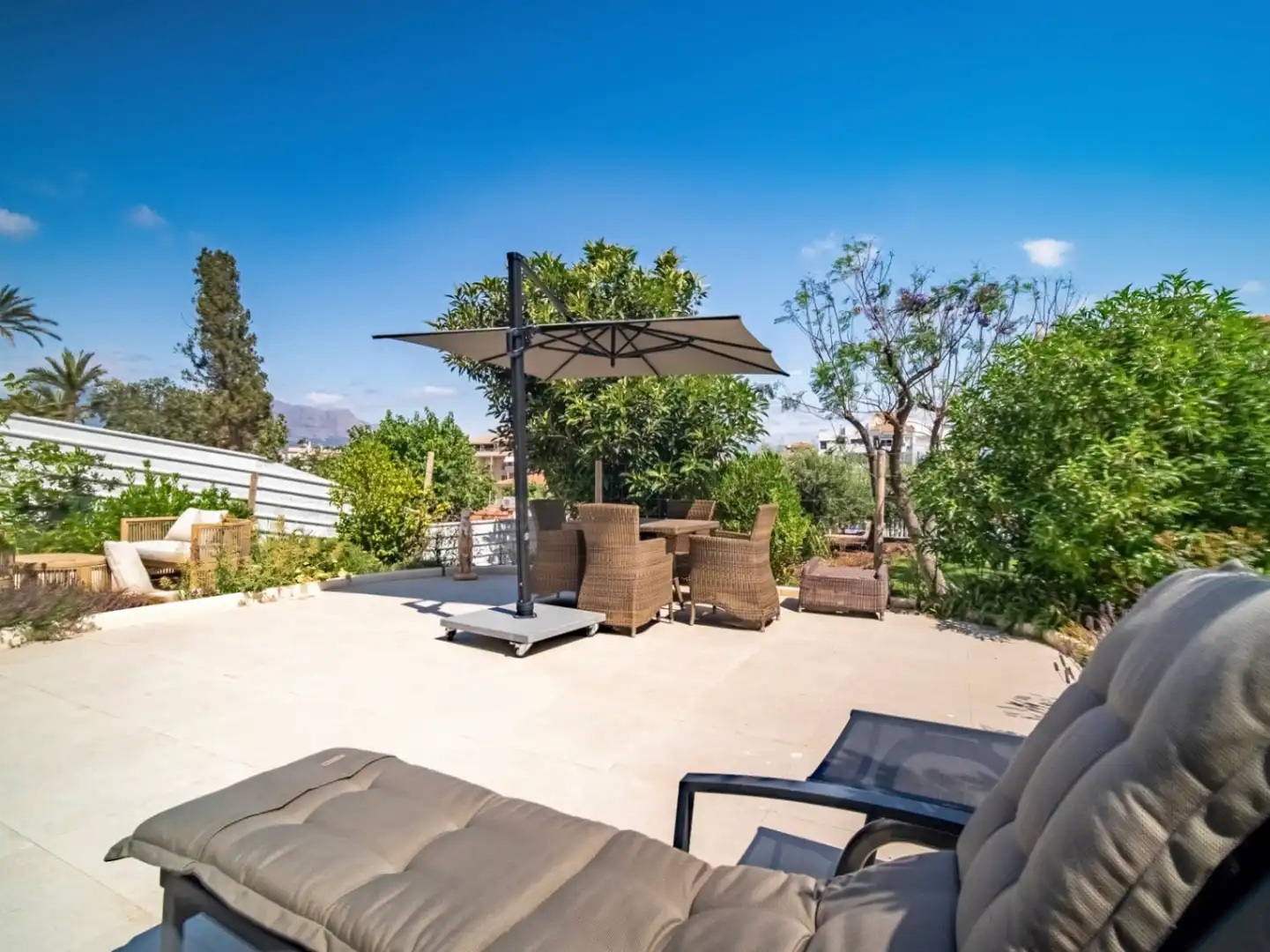 Terrassa de Apartament en venda en L'Alfàs del Pi amb Aire condicionat, Calefacció i Jardí privat