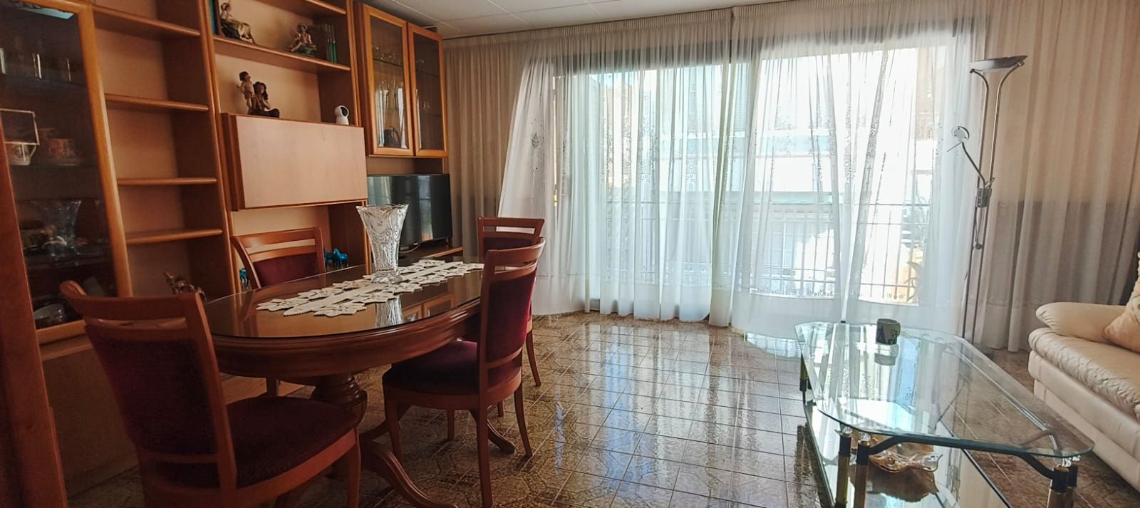 Living room of Flat for sale in Calella  with Air Conditioner, Oven and Balcony