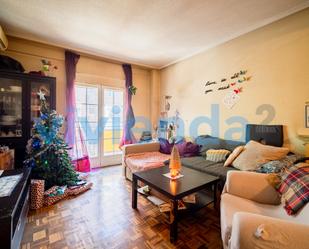 Living room of Flat for sale in  Madrid Capital  with Air Conditioner, Heating and Furnished