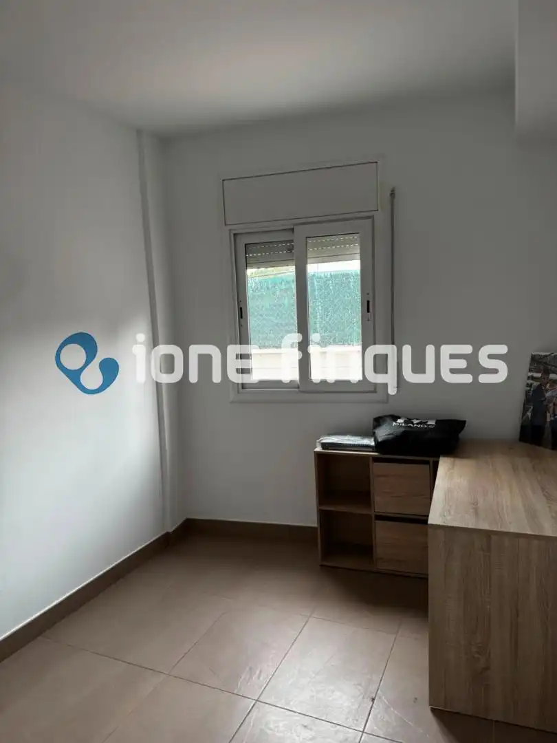 Casa o chalet en venta en Rubí con Calefacción, Terraza y Piscina