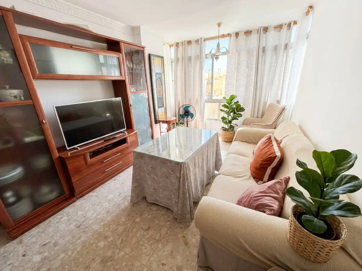 Sala de estar de Piso en venta en Málaga con Amueblado
