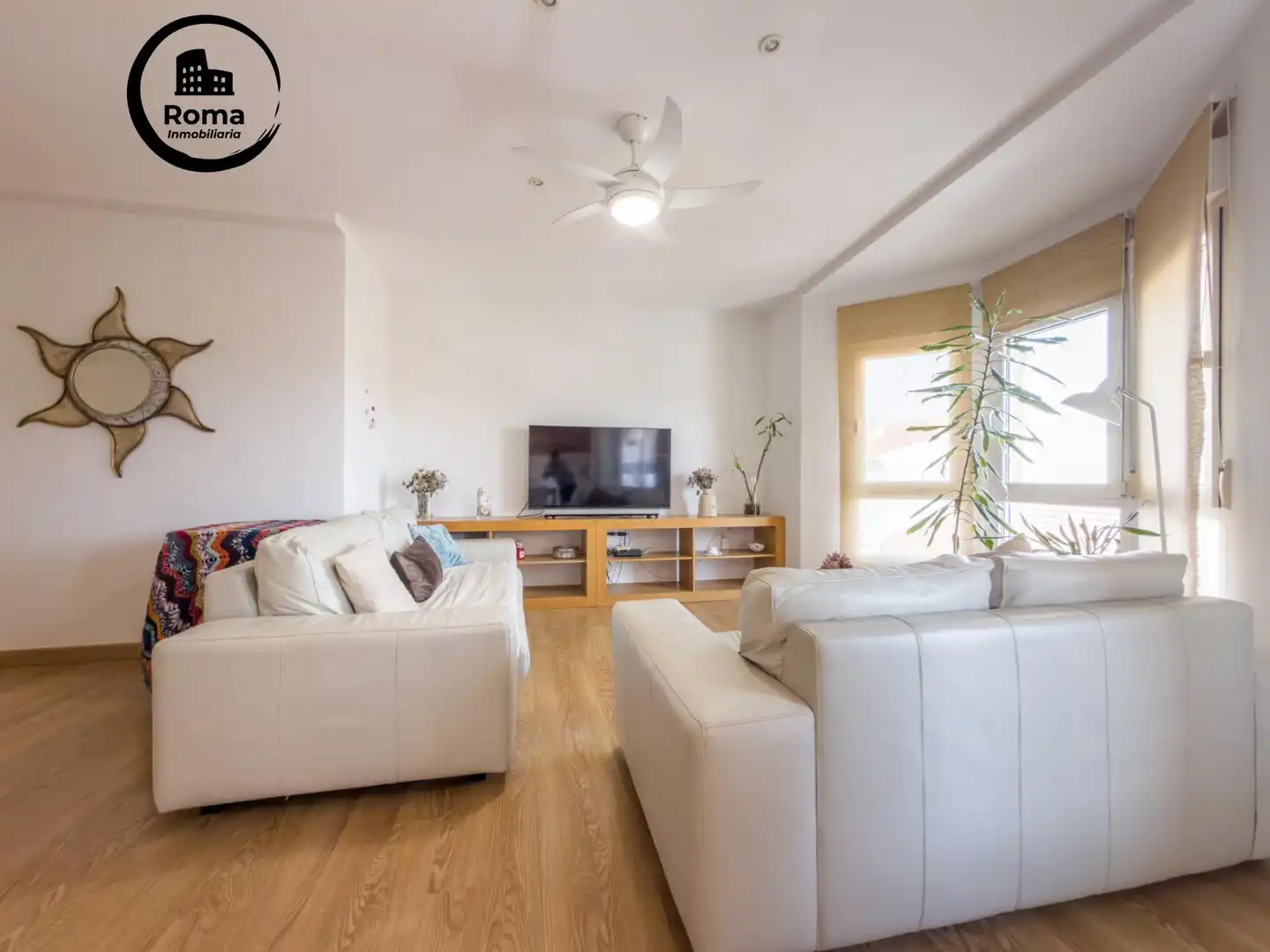 Living room of Flat for sale in Churriana de la Vega  with Air Conditioner, Heating and Terrace