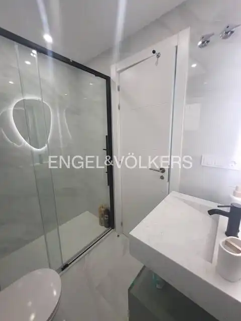 Badezimmer von Wohnung zur Miete in Torrevieja mit Heizung