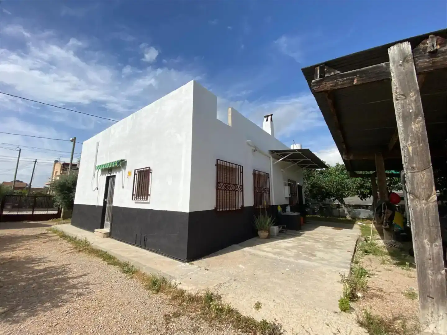 Vista exterior de Casa o xalet en venda en  Murcia Capital amb Aire condicionat