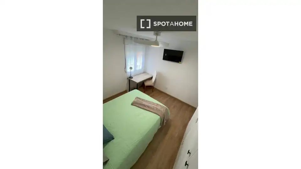 Room in Lucero
