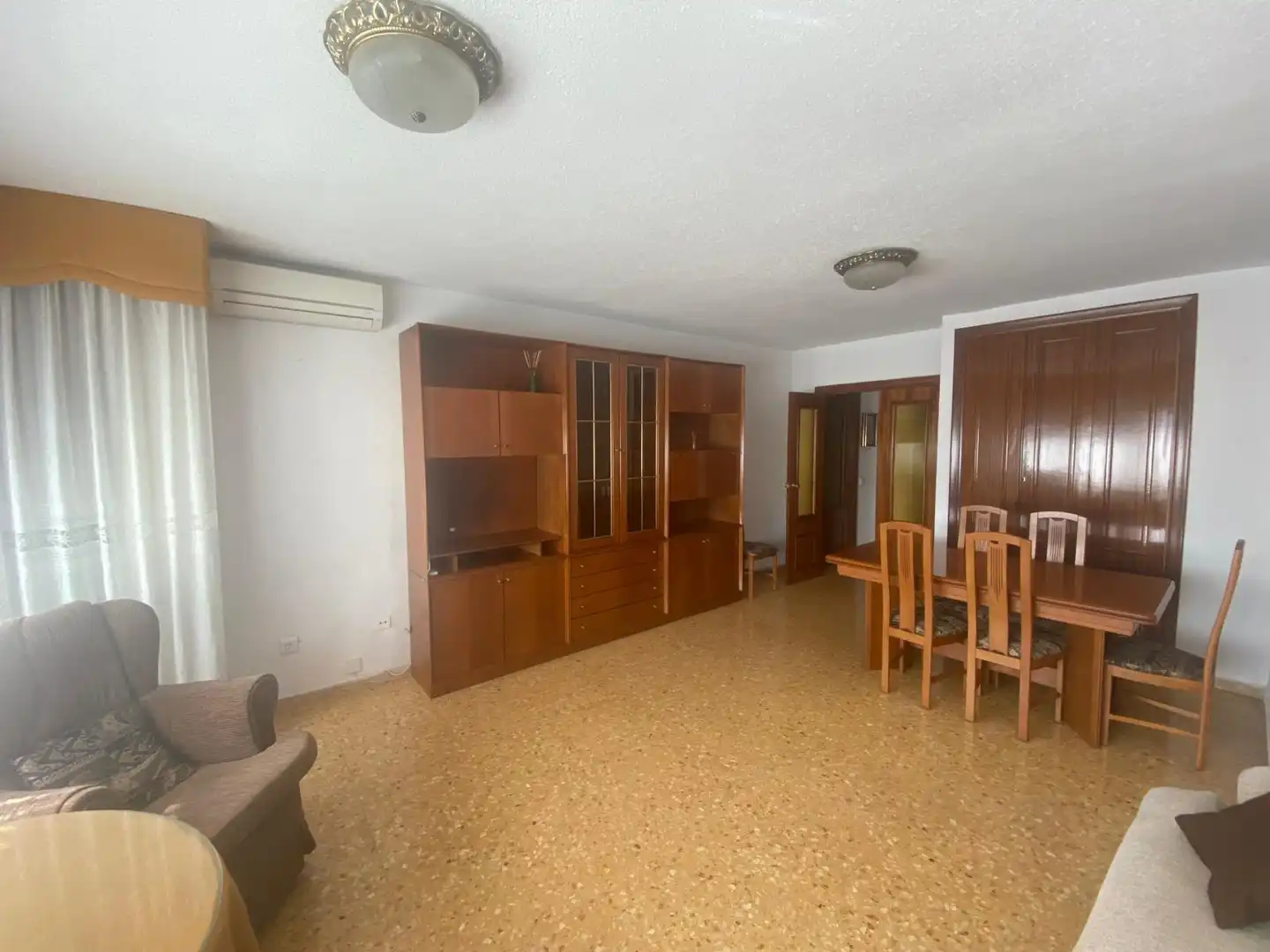 Sala d'estar de Pis en venda en Albaida amb Aire condicionat, Traster i Moblat