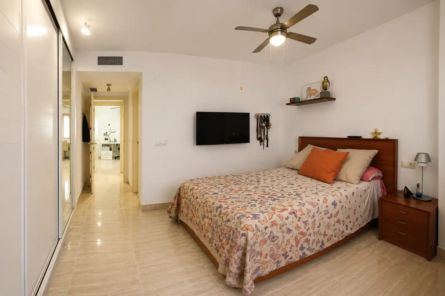 Bedroom of Flat for sale in Málaga  with Air Conditioner, Heating and Terrace