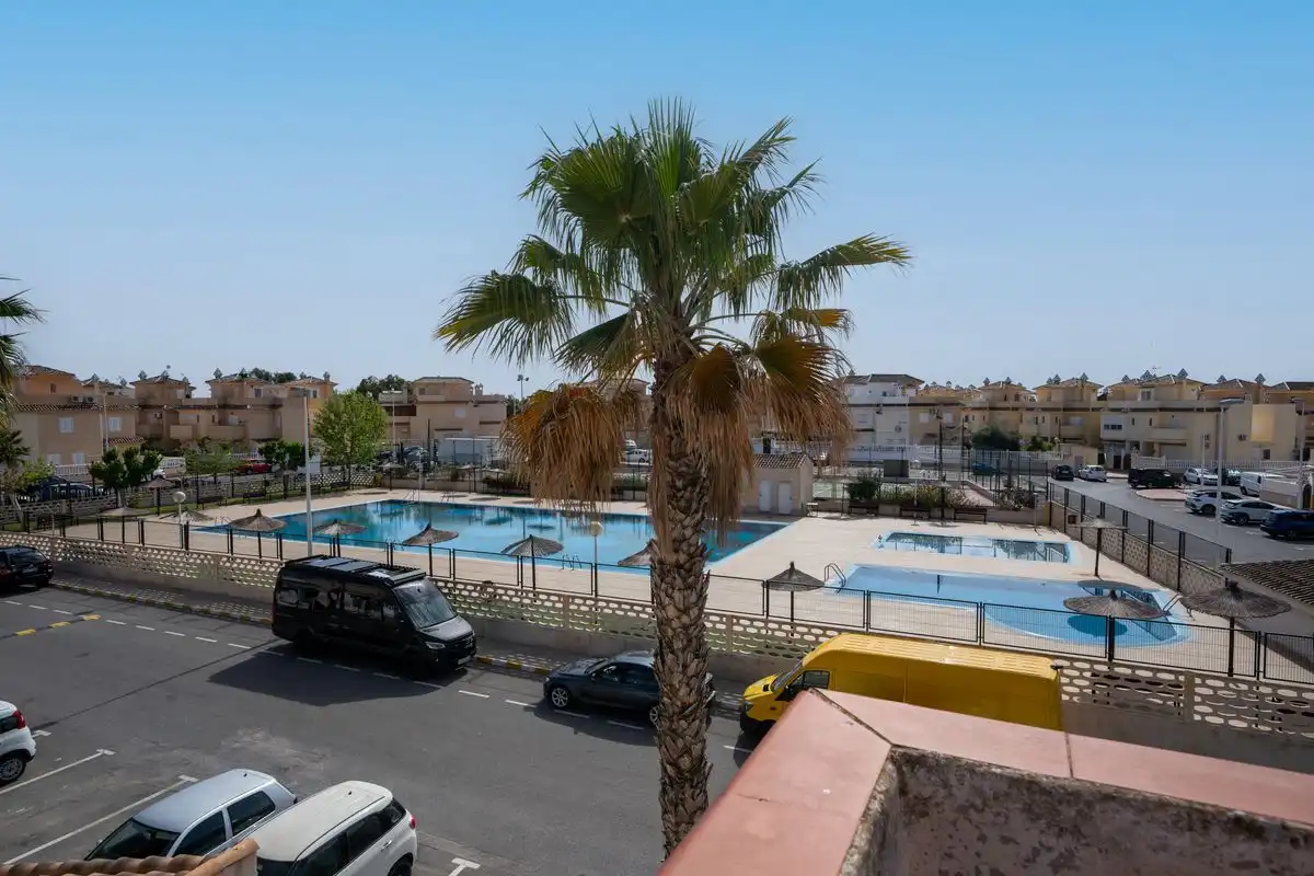 Casa pareada con terraza en venta en C. Monte de Sta. Pola, imagen 20