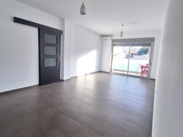 Piso con balcón en venta en Turís
