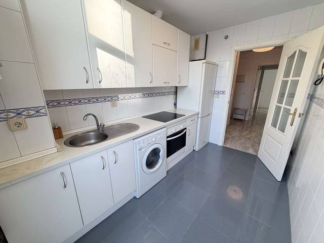 Piso en Alquiler en La Calzada - La Florida