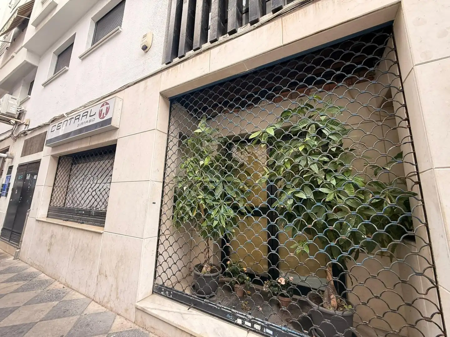 Business premises for sale in Casco Antiguo