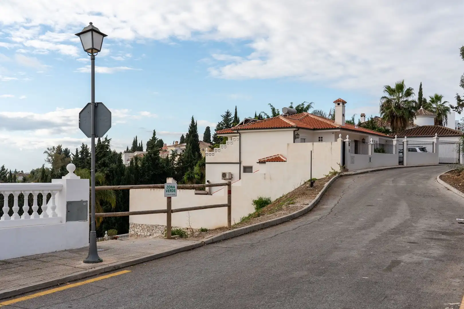 Residential zum Verkauf in Campo de Mijas