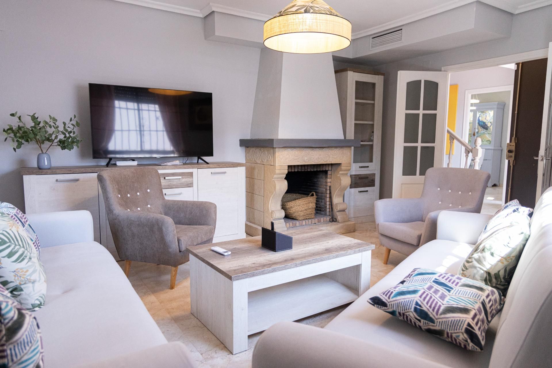 Living room of Single-family semi-detached for sale in  Córdoba Capital