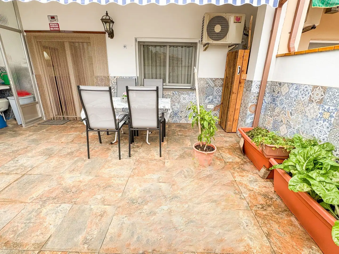 Terraza de Casa adosada en venta en Castellar del Vallès con Calefacción, Terraza y Trastero