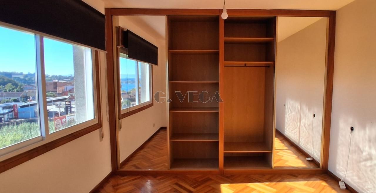 Habitación de Piso en venta en Tui con Calefacción, Parquet y Balcón