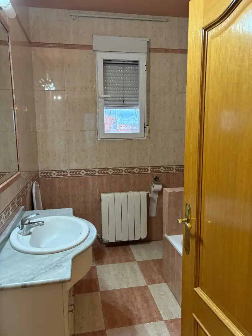 Bathroom of Houses for sale in El Peral    with Heating, Furnished and Balcony