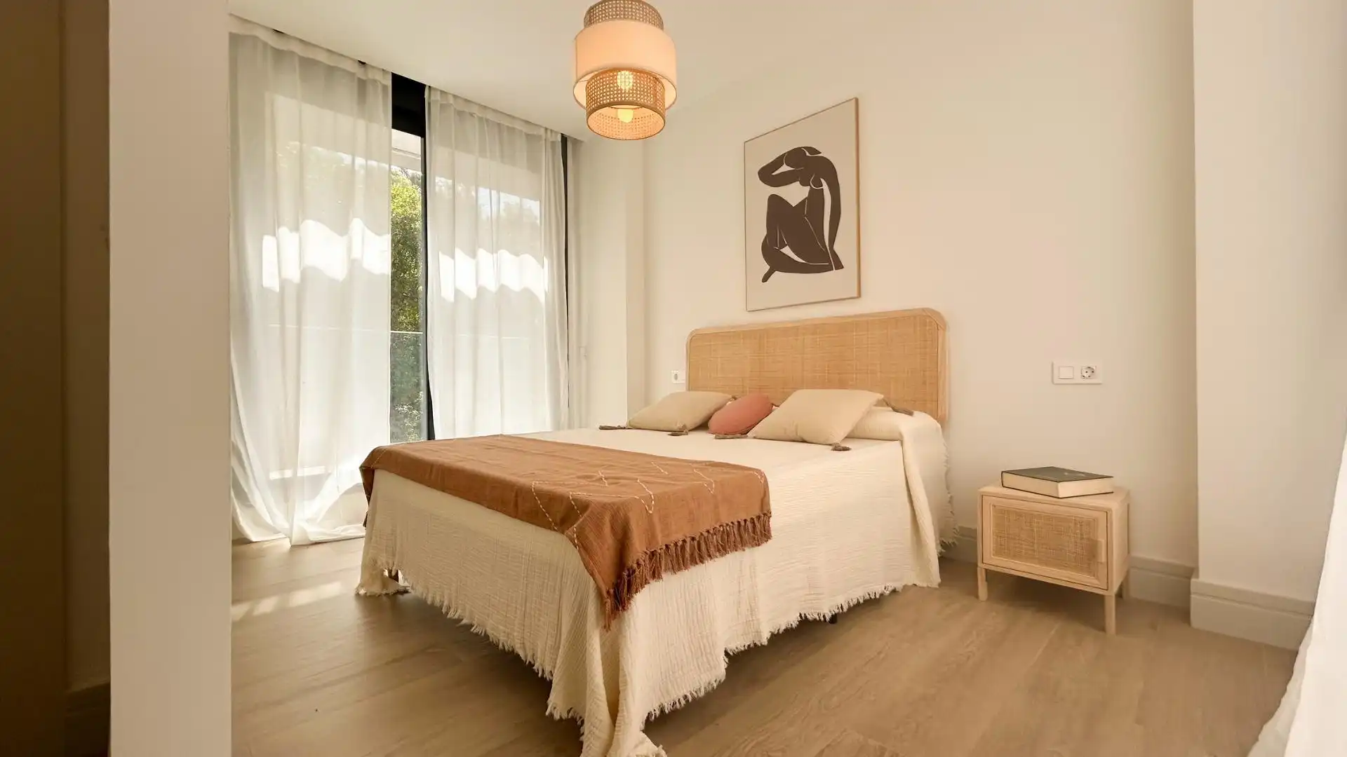 Habitación de Casa adosada en venta en Málaga con Aire acondicionado, Calefacción y Jardín privado