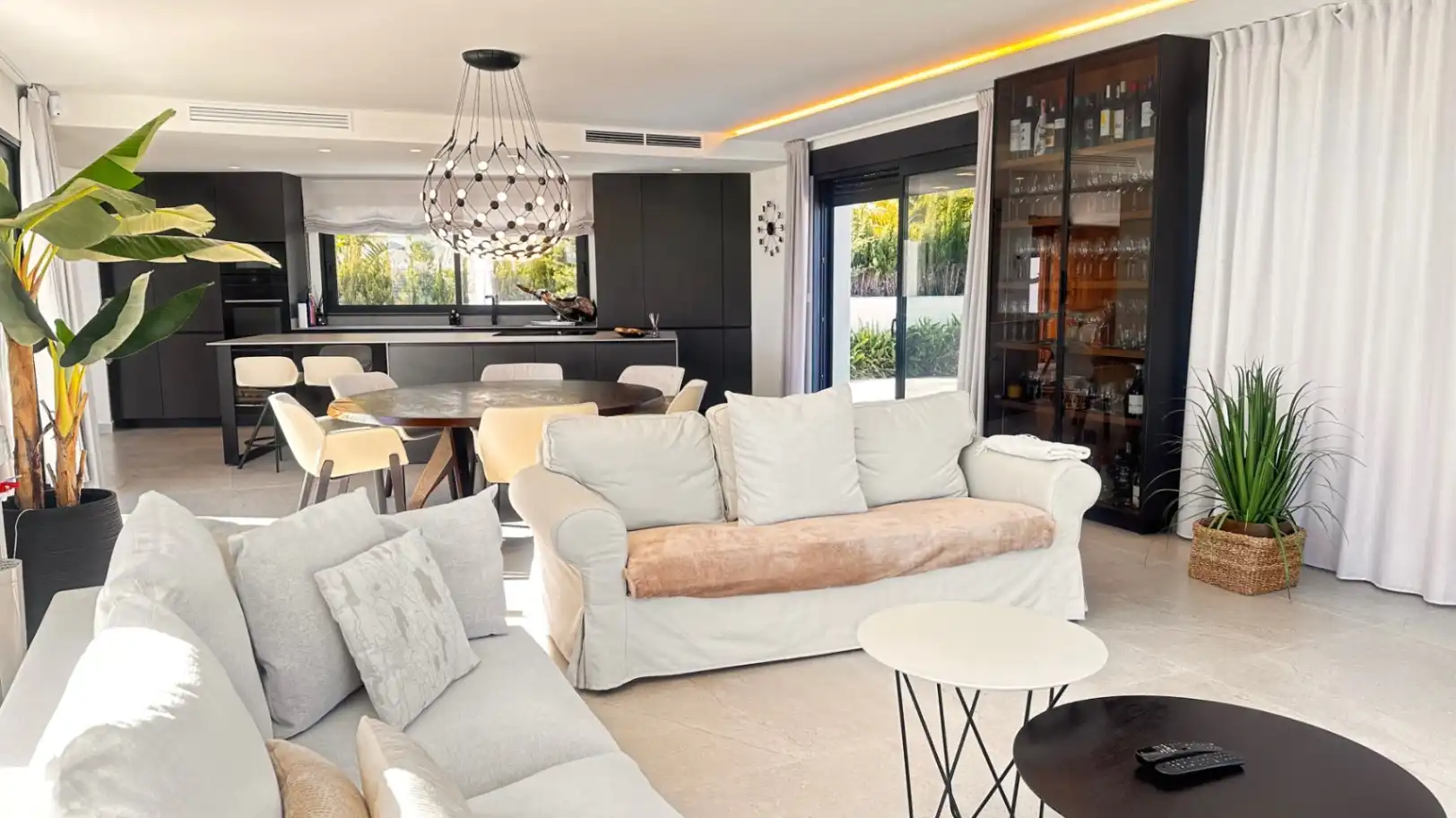 Detached house with pool for sale in El Montgó, imagen 35