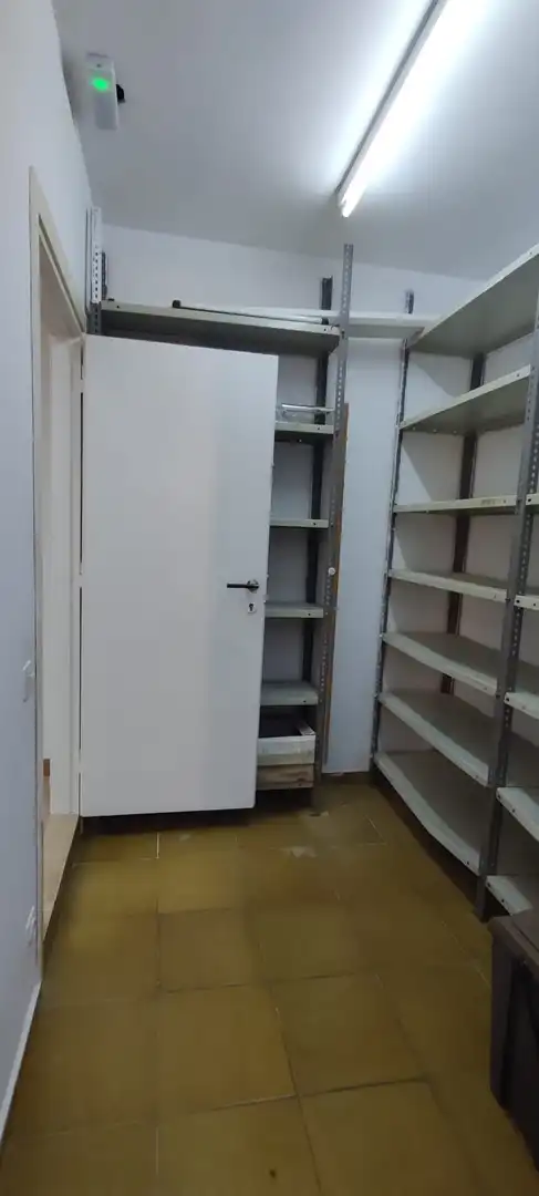 Gewerbefläche zum Verkauf in Poble, imagen 12