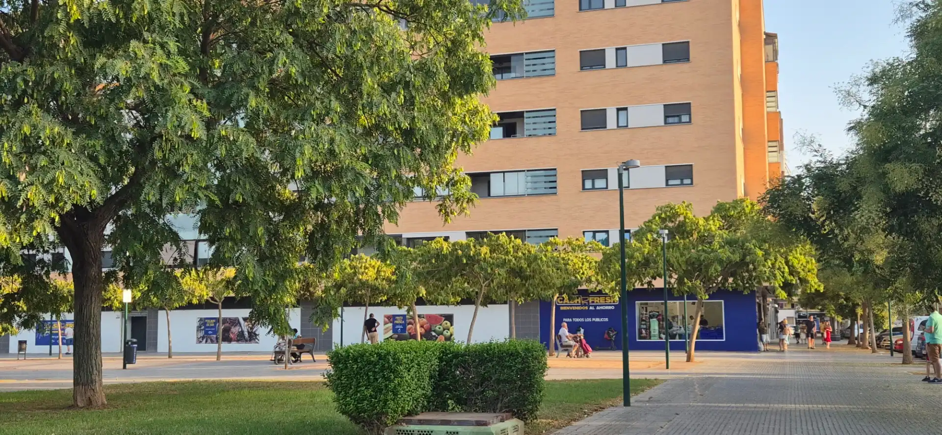 Vista exterior de Piso en venta en Málaga con Terraza y Trastero