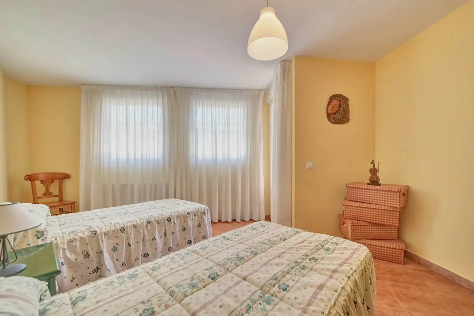 Dormitori de Casa o xalet en venda en Valle de Yerri / Deierri amb Calefacció, Terrassa i Traster