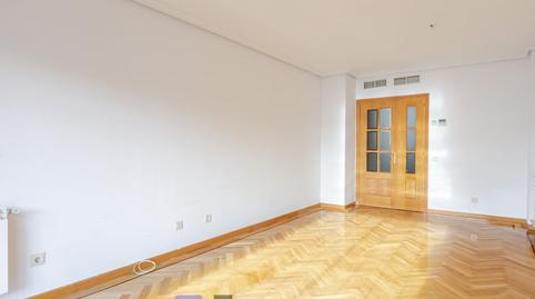 Photo 4 of Flat to rent in P.º del Molino, Legazpi, Madrid