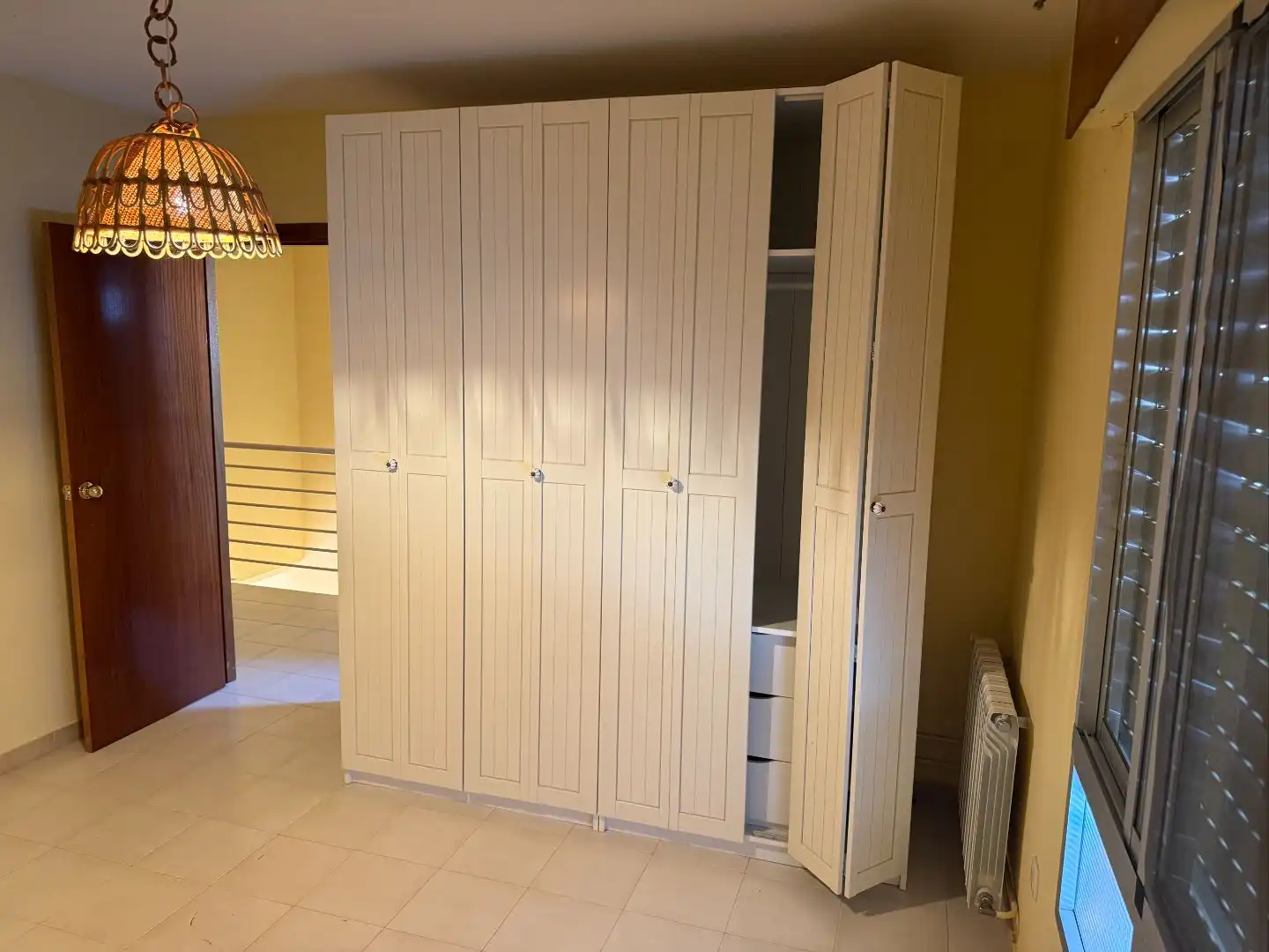 Habitación de Casa adosada en venta en Mejostilla