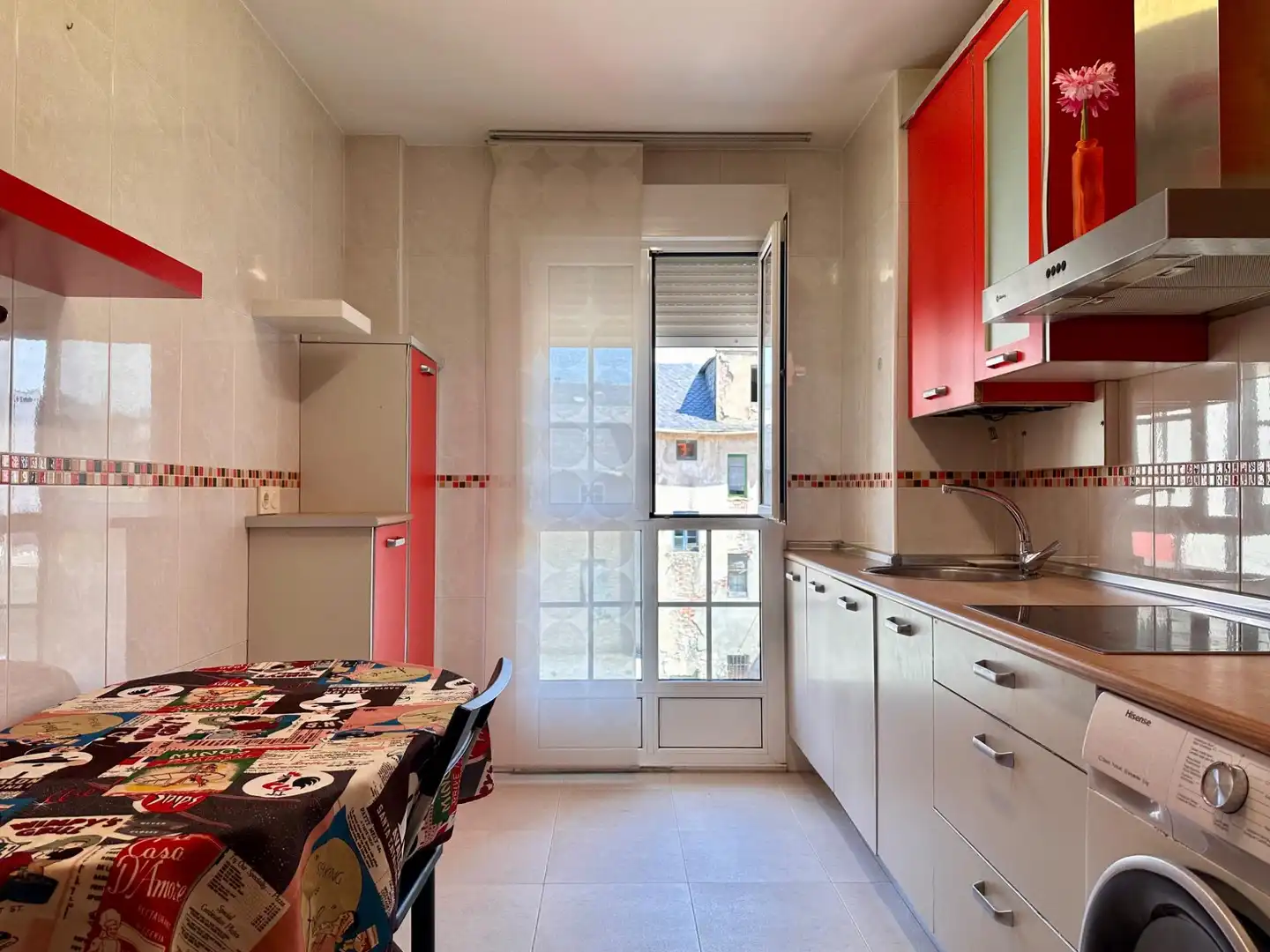 Kitchen of Apartments for sale in Ponferrada  with Heating, Storage room and Furnished