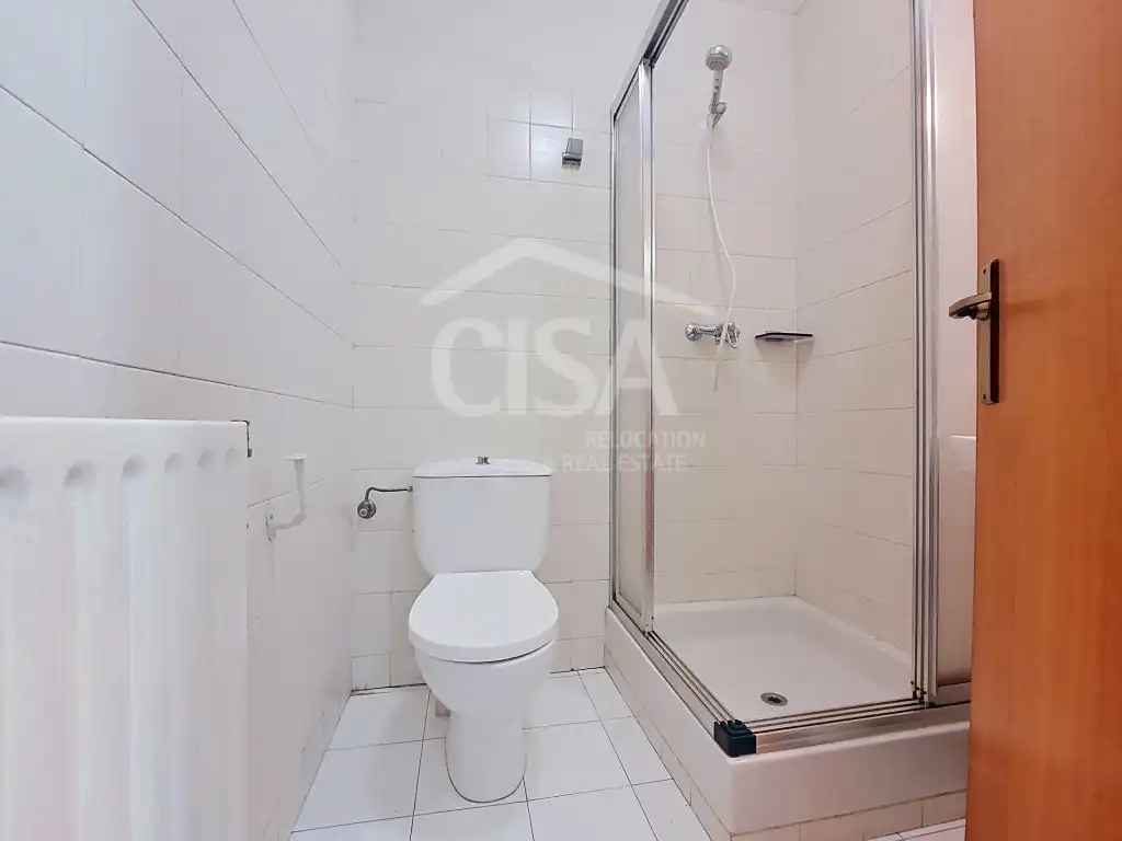 Baño de Dúplex en venta en La Massana con Calefacción, Horno y Microondas