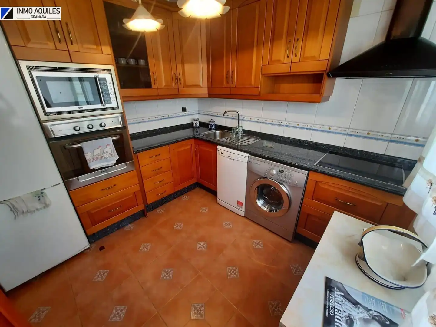 Küche von Wohnung zur Miete in Granada mit Klimaanlage, Heizung und Terrasse