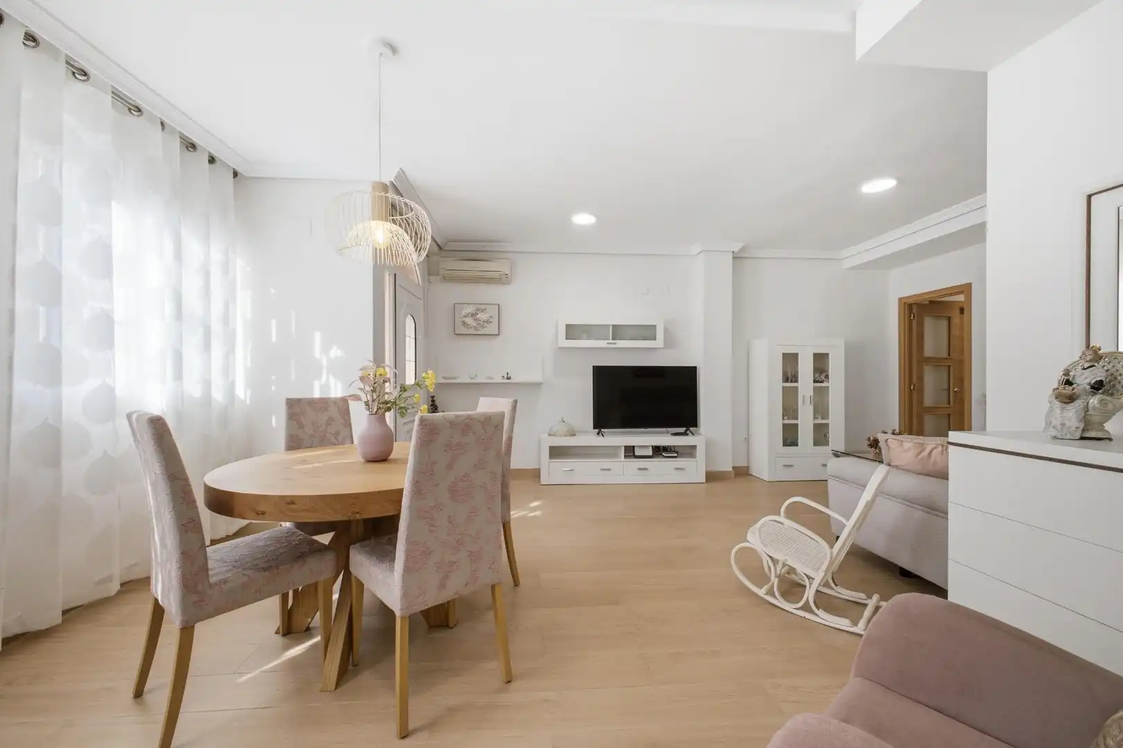 Flat with pool for sale in Aldaia, imagen 3