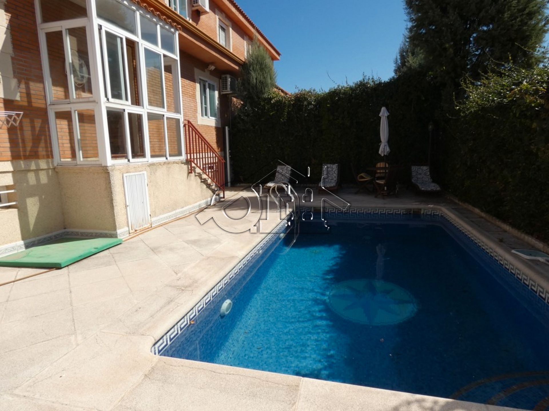 Piscina de Casa o xalet en venda en Villalbilla amb Calefacció, Jardí privat i Parquet
